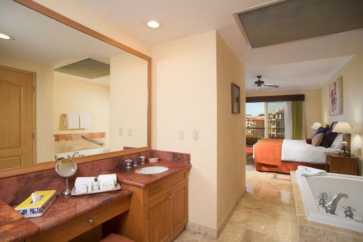 Img - 1-BR suite