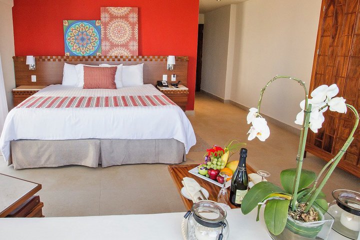 Img - Suite romántica vista a la bahía - Sun Club