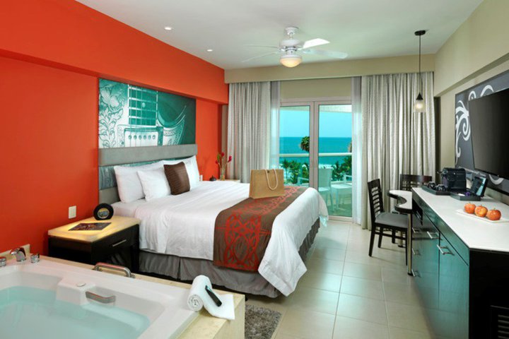 Img - Diamond ocean view king