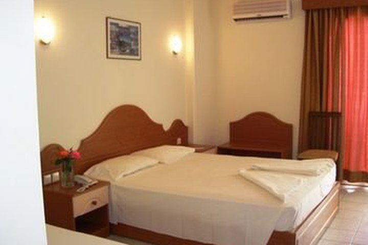 Img - Habitación estándar, vistas al jardín