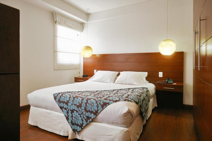 Img - Suite