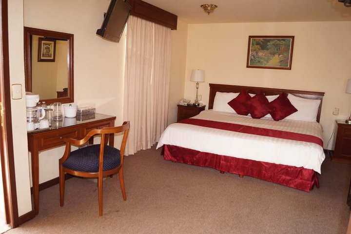 Img - Suite junior, bañera de hidromasaje