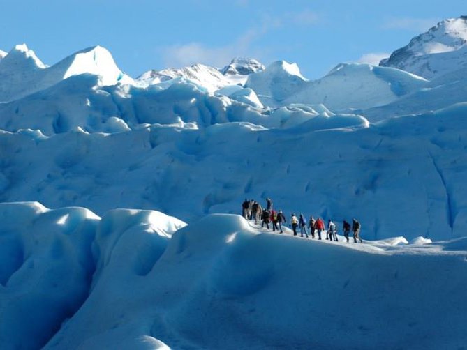 logo Senderismo por el Glaciar Perito Moreno