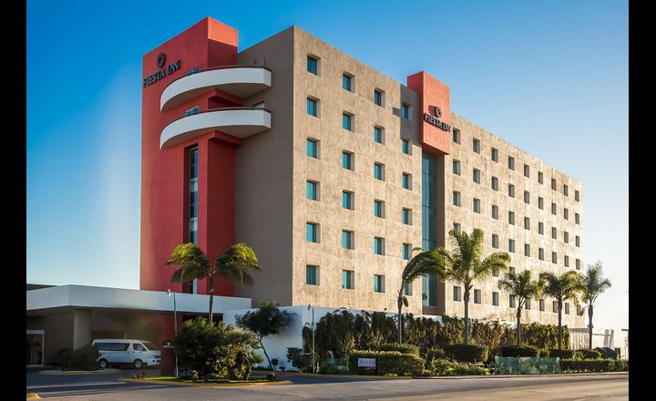 hotel fiesta inn tijuana aeropuerto