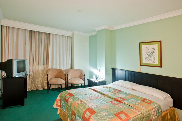 Img - Suite junior, 1 cama de matrimonio con sofá cama