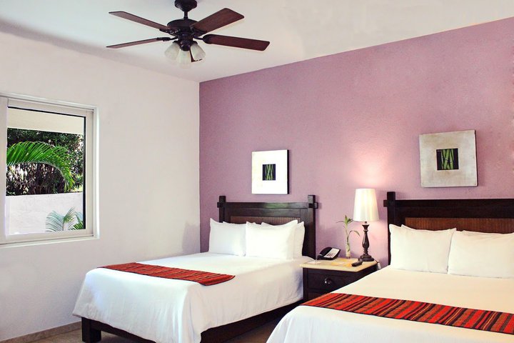 Img - Palmilla de lujo doble vista al jardín