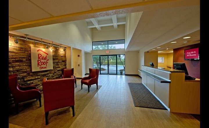 Red Roof Inn Plus West Palm Beach Hotel United States Of America Pricetravel