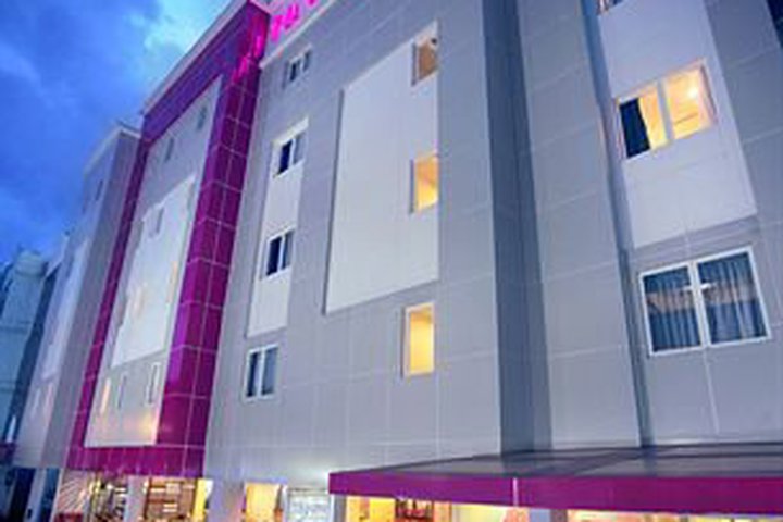 Img - Habitación estándar con 1 cama doble o 2 individuales