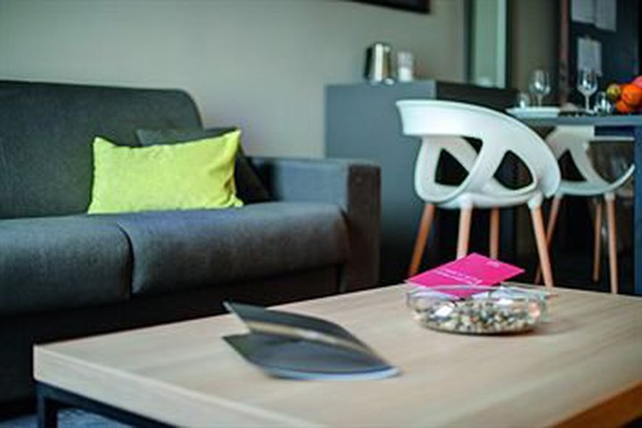 Img - Estudio, 1 cama doble, cocina básica