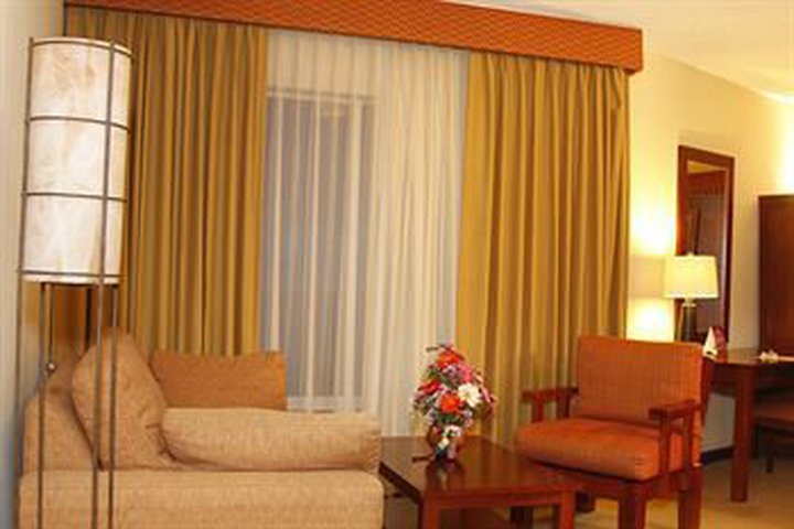 Img - Suite