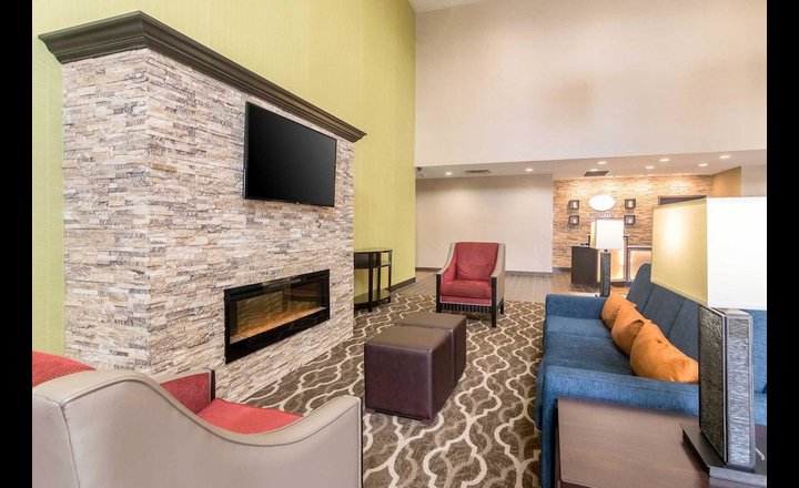 Comfort Suites Airport On Meridian Hotel Oklahoma City United