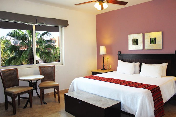 Img - Palmilla de lujo king vista al jardín