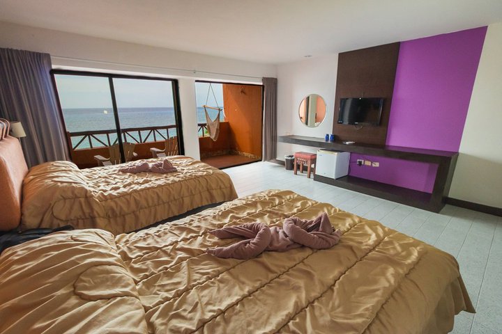Img - Habitación estándar, 2 camas dobles, vistas al mar