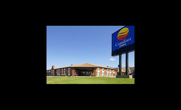 Comfort Inn Laval Hotel Canada Pricetravel