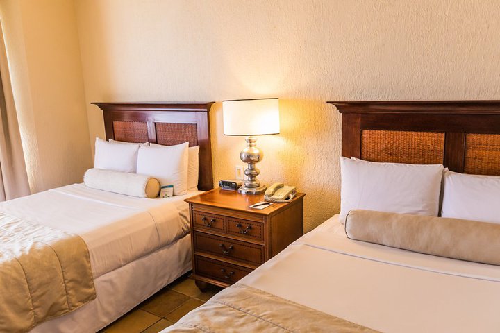 Img - Habitación Elite, 2 camas dobles, vistas al jardín