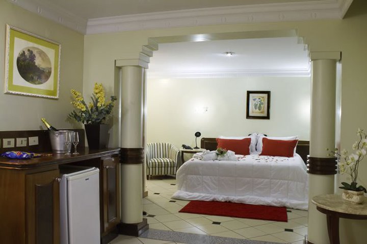 Img - Suite