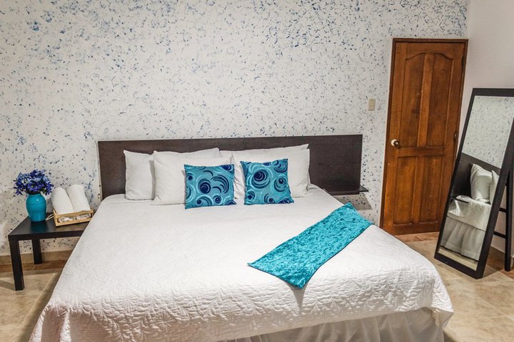 Img - Estándar doble con baño compartido