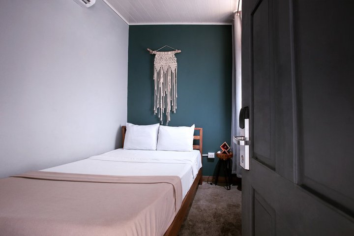 Img - Privada con baño compartido