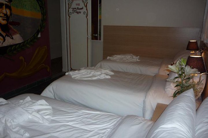 Img - Estándar triple