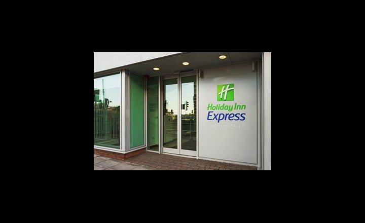 Holiday Inn Express London Swiss Cottage Hotel Pricetravel