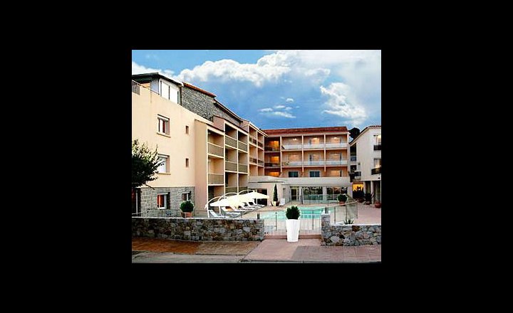 Hotel Revellata Calvi France Pricetravel - 