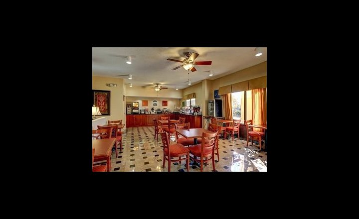 Comfort Inn Brownsville Hotel United States Of America Pricetravel