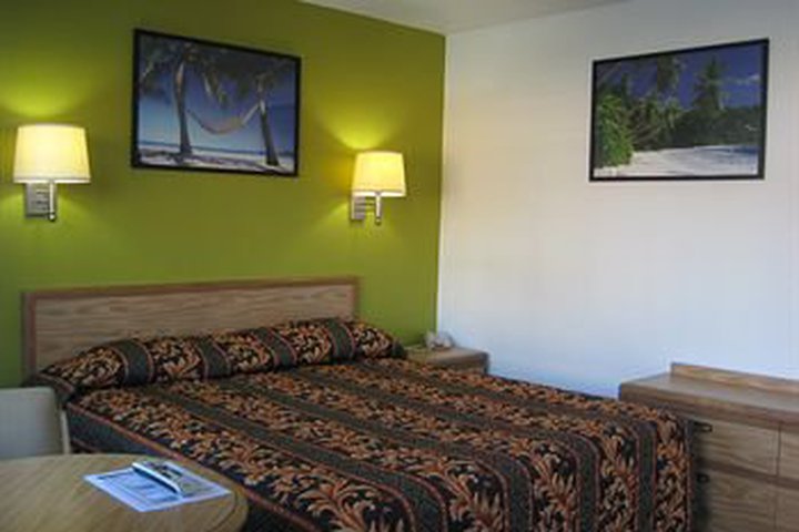 Img - Habitación estándar, 1 cama de matrimonio grande, no fumadores