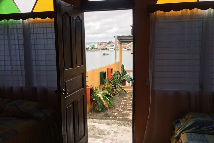 Img - Habitación básica doble, 2 camas individuales, no fumadores