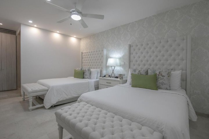 Img - De lujo twin