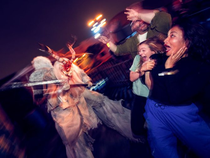 No vengas solo a Halloween Horror Nights