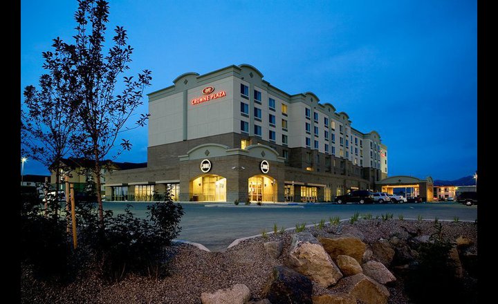 Crowne Plaza Anchorage Midtown Hotel United States Of America Pricetravel