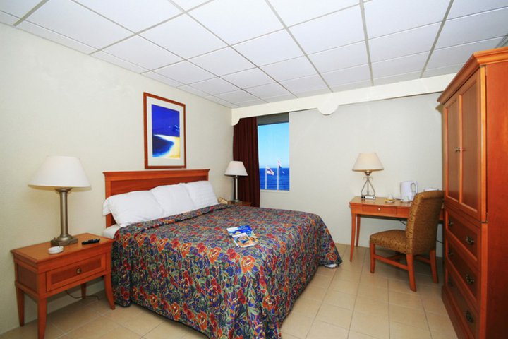 Img - Habitación clásica, 1 cama de matrimonio grande