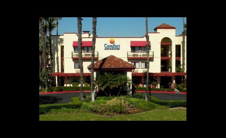 Comfort Inn Suites Orange County John Wayne Airport Hotel Santa
