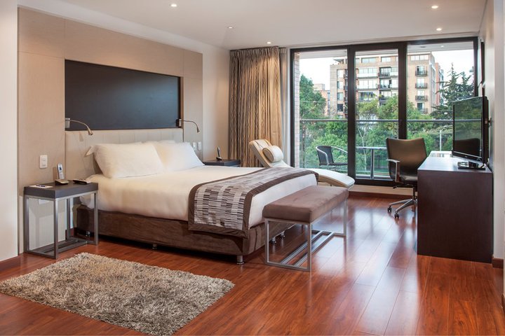 Img - Suite