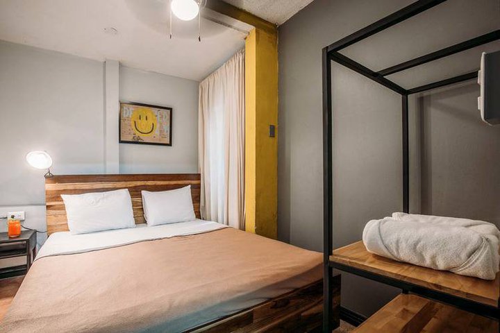 Img - Habitación privada con baño compartido