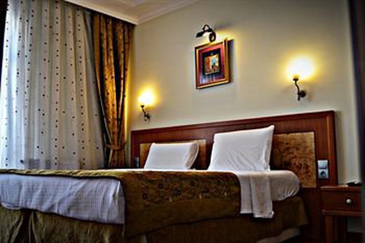 Img - STANDARD DOUBLE ROOM