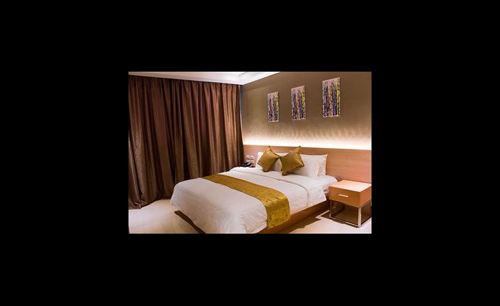 Dela Chambre Hotel Manila Philippines Pricetravel