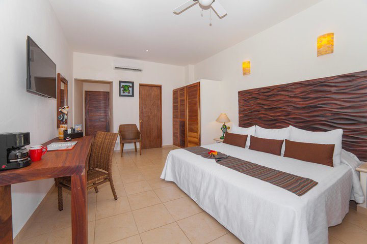 Img - Habitación estándar, 1 cama de matrimonio grande, vistas al mar