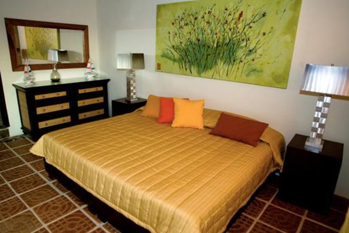 Img - Villa de 2 recámaras y 2 pisos