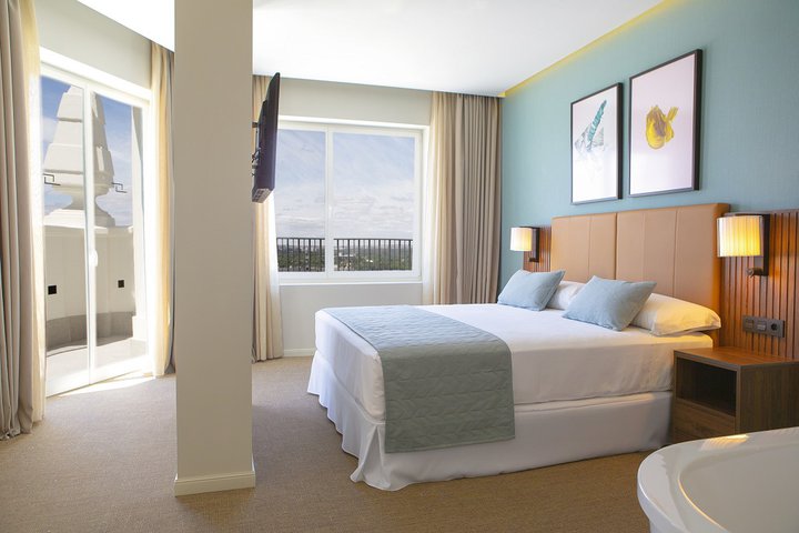 Img - Junior suite con terraza