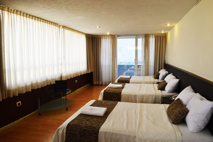 Img - Family Room