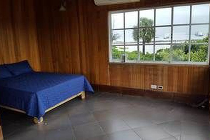 Img - Double Room with Balcony and Street View with A/C