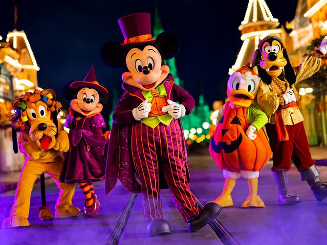 logo Mickey's Not So Scary Halloween Party