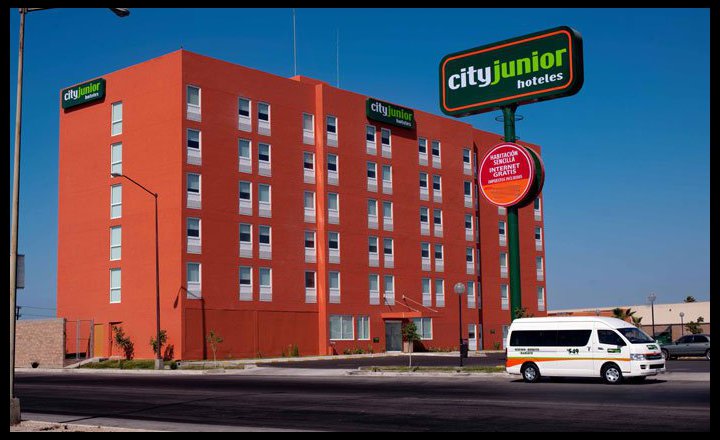 hotel city express tijuana boulevard agua caliente