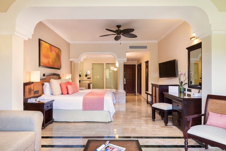 Img - Junior Suite 2AD vista al jardín