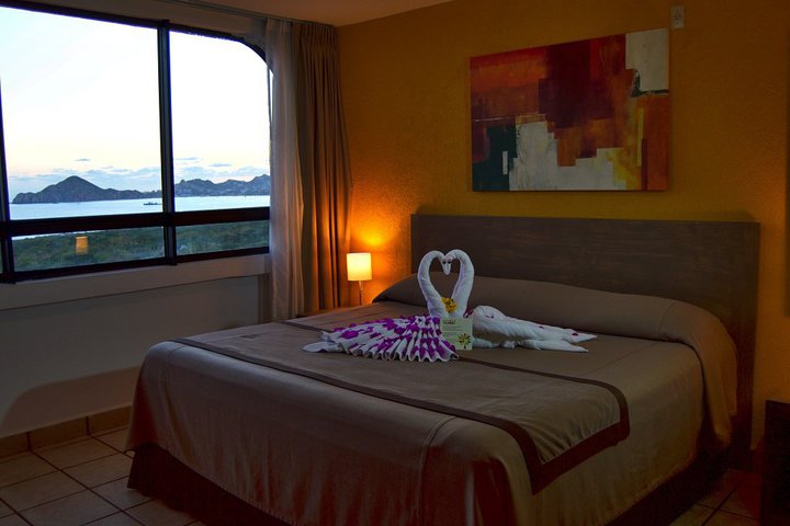 Img - Suite de 2 dormitorios vista al mar