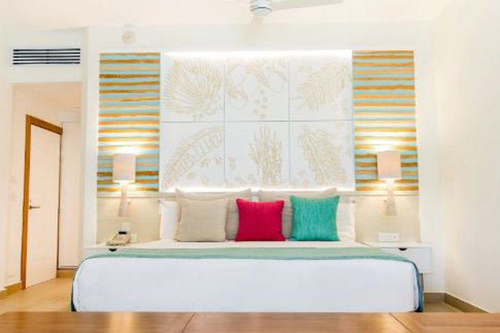 Img - Junior suite cerca de la piscina