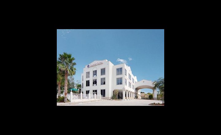 Comfort Suites Clearwater Dunedin Hotel Clearwater Beach