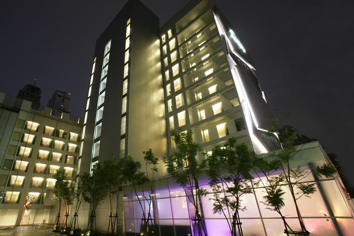 Img - Studio Deluxe