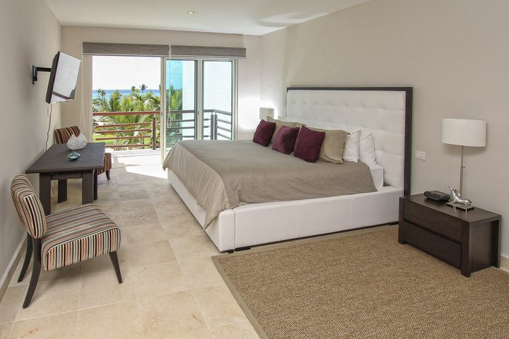 Img - 1-Bedroom Apartment With Ocean View
